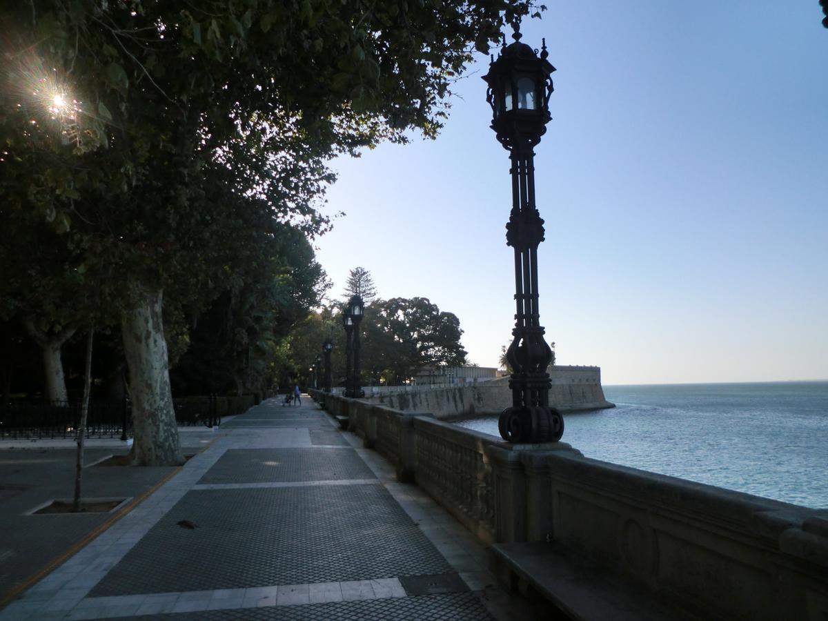 Apartamento El Mirador De กาดิซ ภายนอก รูปภาพ